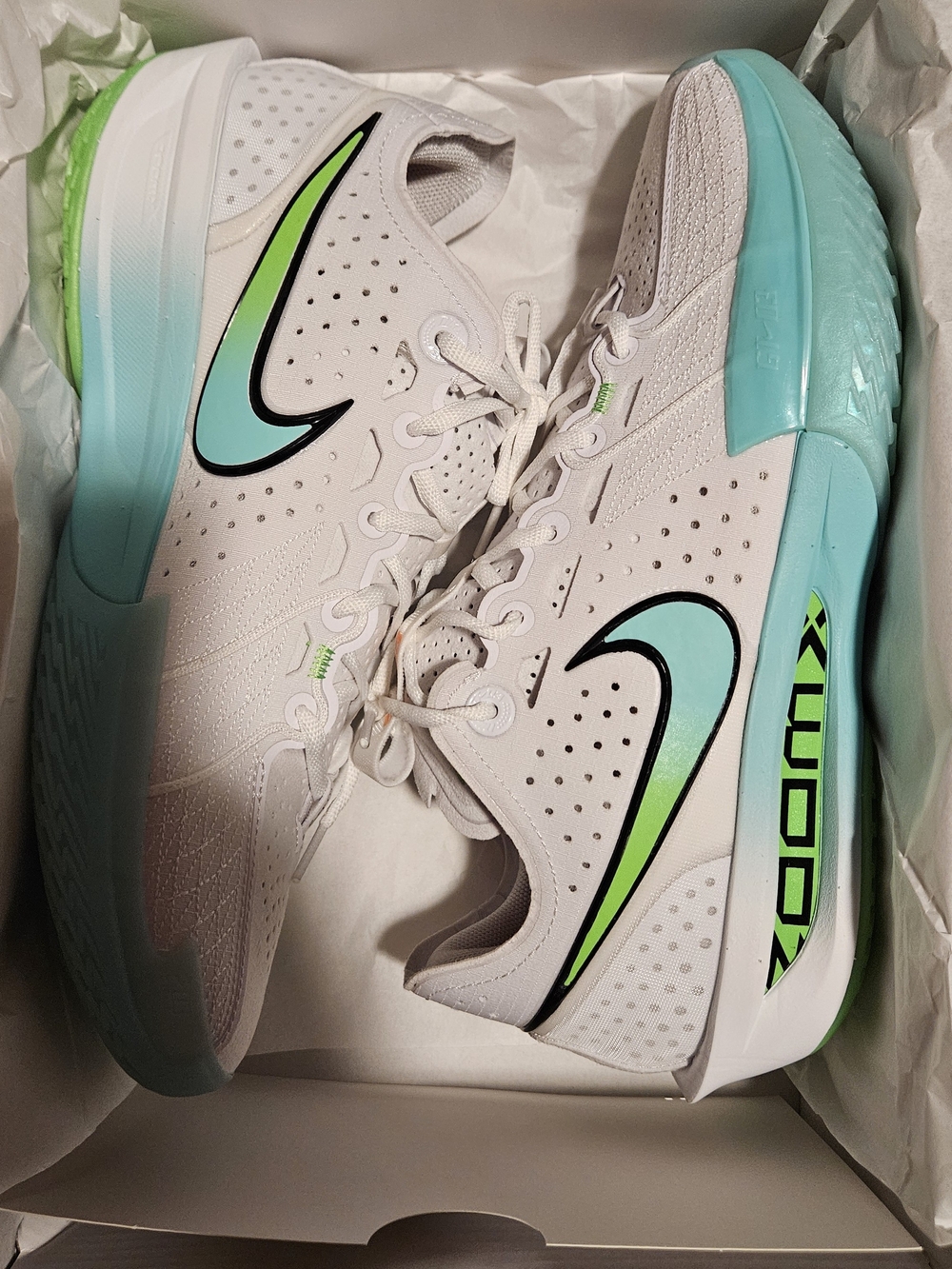 Nike GT Cut 3 "White- Bleached Turq"